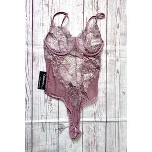 Celebrity Fashion By Hera Collection Lingerie One Piece Snap Closure NWT